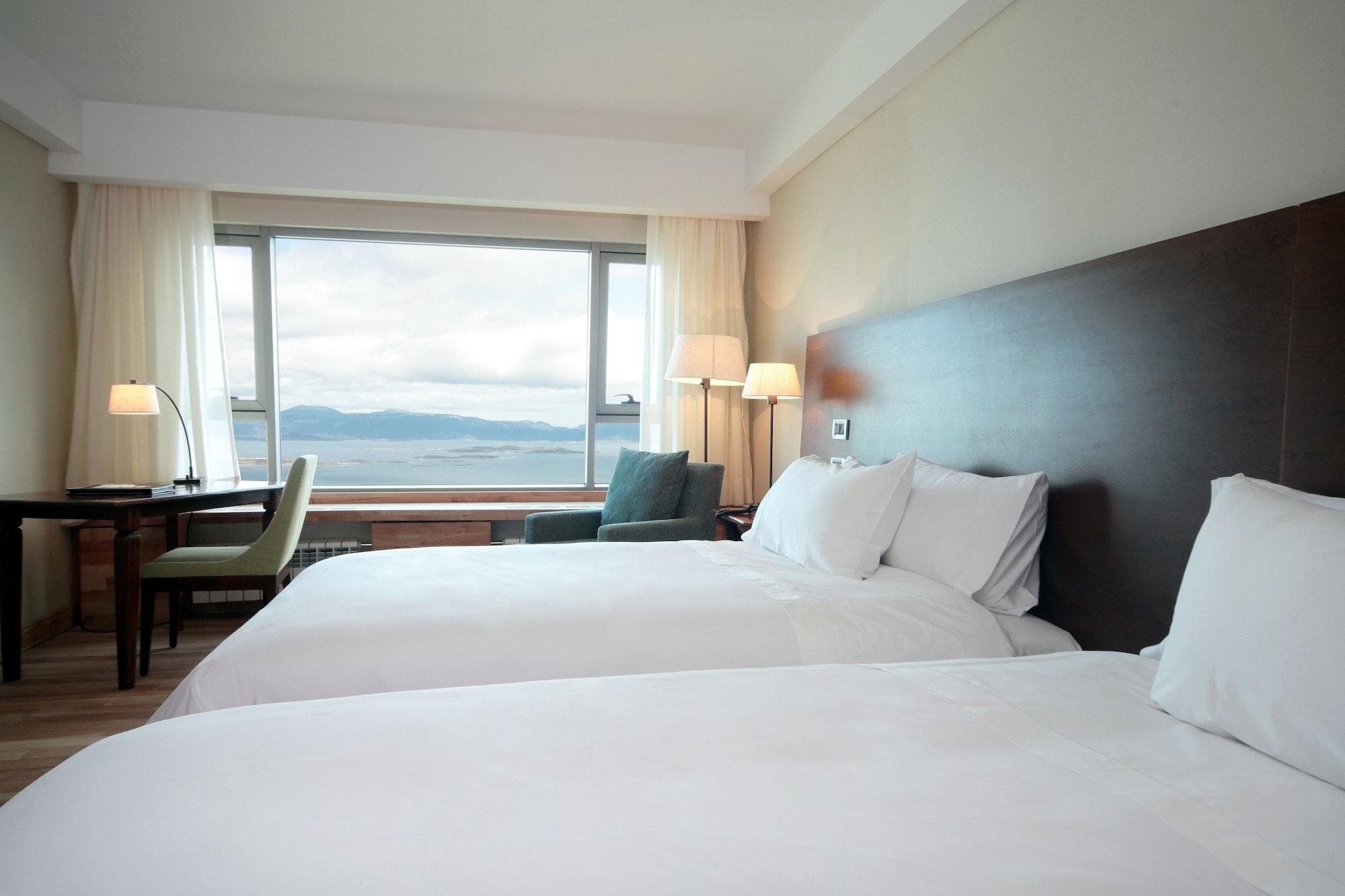 Arakur Ushuaia Resort & Spa Εξωτερικό φωτογραφία A room at the hotel