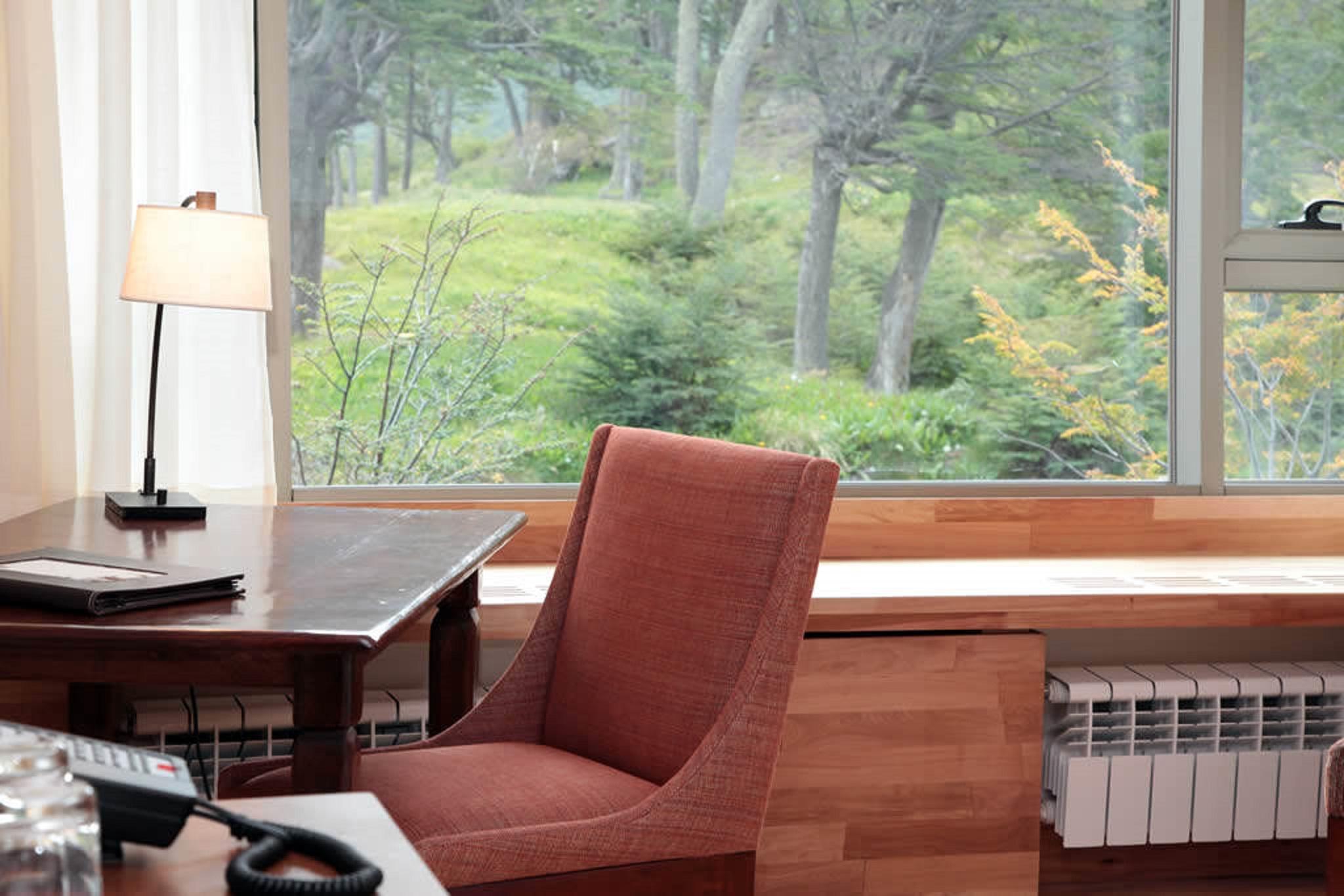 Arakur Ushuaia Resort & Spa Εξωτερικό φωτογραφία A view of the woods from the library