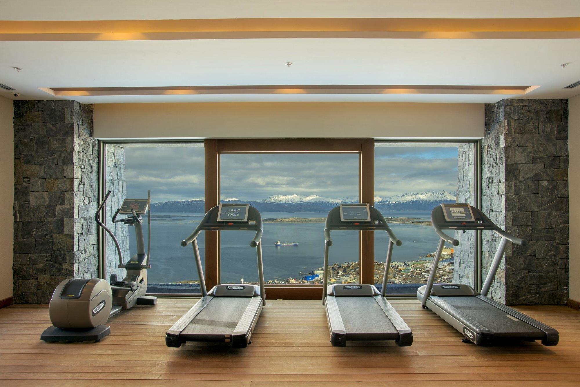 Arakur Ushuaia Resort & Spa Εξωτερικό φωτογραφία The gym at the Four Seasons Hotel, Istanbul